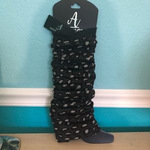 New Legwarmers in black and gray colors